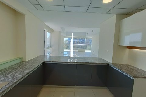 Apartment til leje i Al Bateen, Abu Dhabi, UAE 3 soveværelser, 227.6 kvm № 482195 - foto 13