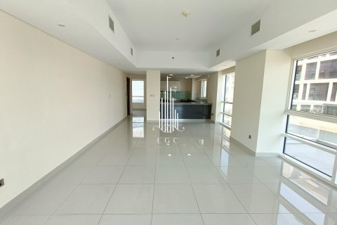 Apartment til leje i Al Bateen, Abu Dhabi, UAE 3 soveværelser, 227.6 kvm № 482195 - foto 2