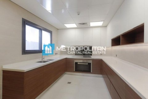וילה להשכרה ב Yas Island, Abu Dhabi, איחוד האמירויות  4 חדרי שינה, 499.6 מ"ר, מספר 685862 - תמונה 9