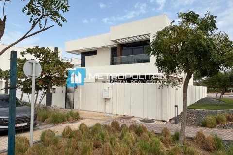 וילה להשכרה ב Yas Island, Abu Dhabi, איחוד האמירויות  4 חדרי שינה, 499.6 מ"ר, מספר 685862 - תמונה 30