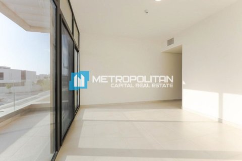 וילה להשכרה ב Yas Island, Abu Dhabi, איחוד האמירויות  4 חדרי שינה, 499.6 מ"ר, מספר 685862 - תמונה 8