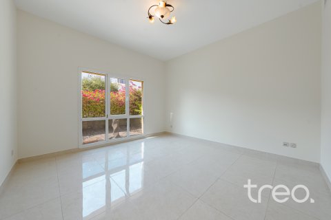 Vila u Meadows, Dubai, UAE 4 spavaćih soba, 332.41 m2 Br. 733077 - fotografija 11