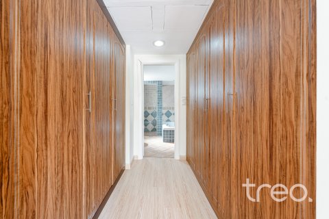 Vila u Meadows, Dubai, UAE 4 spavaćih soba, 332.41 m2 Br. 733077 - fotografija 15