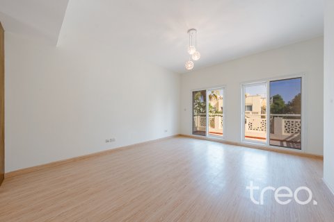 Vila u Meadows, Dubai, UAE 4 spavaćih soba, 332.41 m2 Br. 733077 - fotografija 21