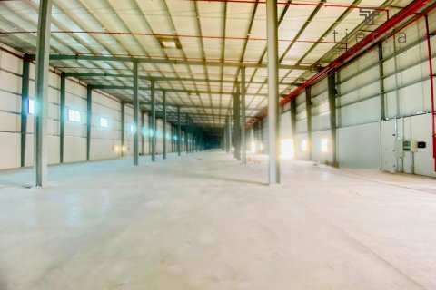 Lagerbyggnad i Al Quoz, Dubai, UAE 724.9 kvm Nr. 478885