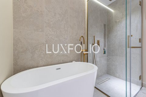 Appartement te koop in Downtown Dubai (Downtown Burj Dubai), Dubai, VAE 2 slaapkamers, 139 vr.m., nr 627451 - foto 9
