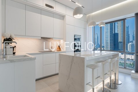 Dzīvoklis Downtown Dubai (Downtown Burj Dubai), Dubaijā, AAE 2 istabas, 139 m2 Nr. 627451