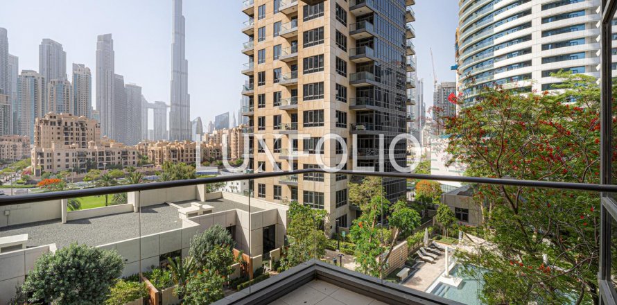 Apartman u gradu Downtown Dubai (Downtown Burj Dubai), Dubai, UAE 2 spavaće sobe, 135 m2 Br. 627452