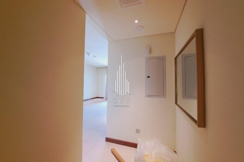 Eastern Road, Abu Dhabi, UAE의 임대용 아파트 침실 2개, 157.9제곱미터 번호 535059 - 사진 13
