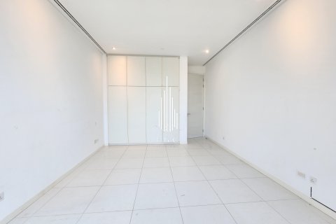 Appartement te huur in Corniche Road, Abu Dhabi, VAE 3 slaapkamers, 256.4 vr.m., nr 535057 - foto 14