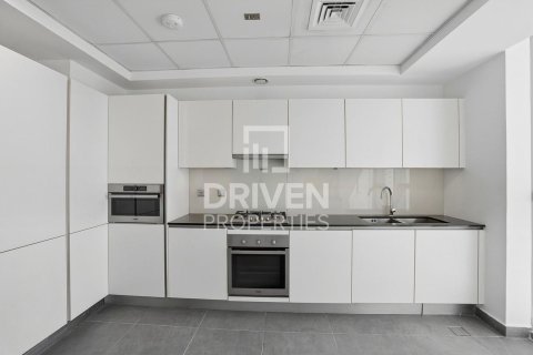 Apartmen di Al Satwa, Dubai, UAE 2 bilik tidur, 163.04 meter persegi № 746748 - foto 6