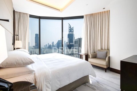 דירה להשכרה ב Downtown Dubai (Downtown Burj Dubai), Dubai, איחוד האמירויות 5 חדרי שינה, 290.69 מ"ר, מספר 762580 - תמונה 15