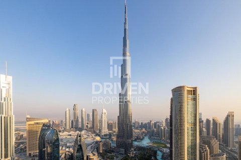 דירה להשכרה ב Downtown Dubai (Downtown Burj Dubai), Dubai, איחוד האמירויות 5 חדרי שינה, 290.69 מ"ר, מספר 762580 - תמונה 1