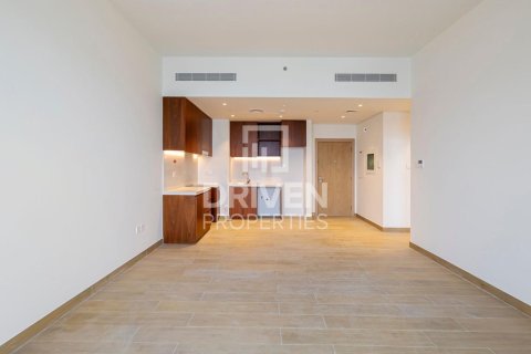 Appartement te huur in Jumeirah, Dubai, VAE 1 slaapkamer, 77.48 vr.m., nr 762575 - foto 2