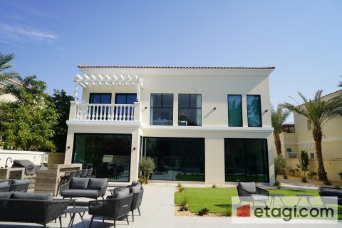 Земельный участок в Jumeirah Village Triangle, Дубай, ОАЭ 538.8м2 № 570541