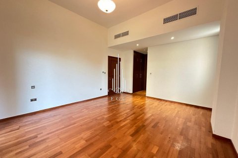 Müüa villa asukohaga The Marina, Abu Dhabi, AÜE: 5 magamistoaga, 640.6 m² Nr 535260 - pilt 17