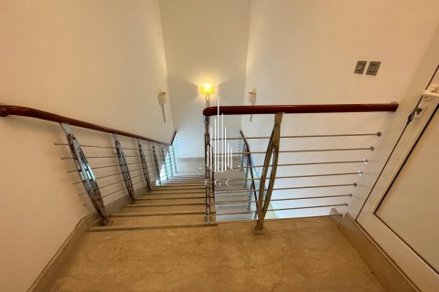 Müüa villa asukohaga The Marina, Abu Dhabi, AÜE: 5 magamistoaga, 640.6 m² Nr 535260 - pilt 15