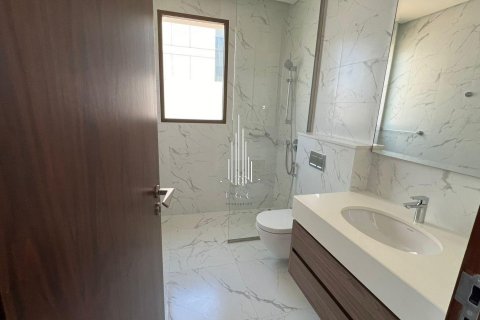 Vilë në Abu Dhabi, Emiratet e Bashkuara Arabe 4 dhoma gjumi, 874.4 m2. № 535264 - Foto 14