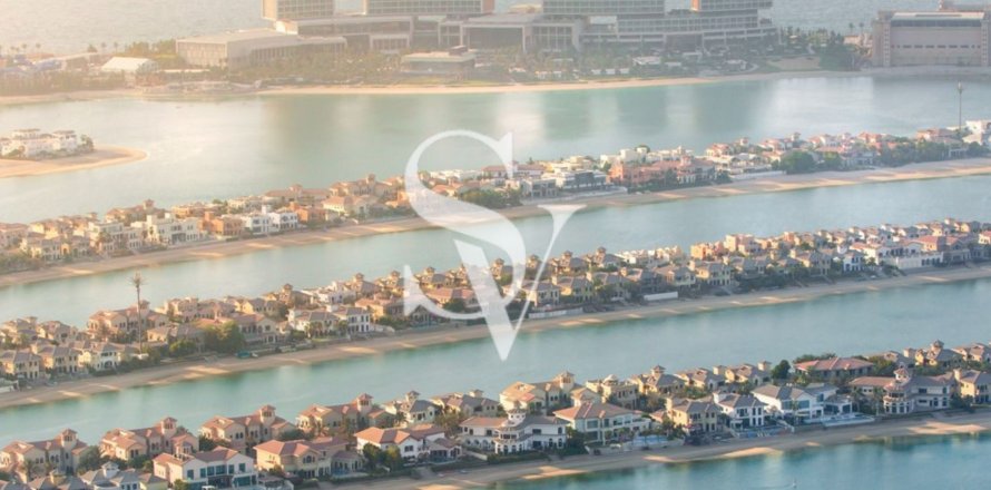 Villa en Palm Jumeirah, Dubai, EAU 6 dormitorios, 1166 m² № 657314