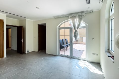 Willa do wynajęcia w Jumeirah Park, Dubai, ZEA 5 sypialnie, 505.02 mkw., nr 750314 - zdjęcie 5