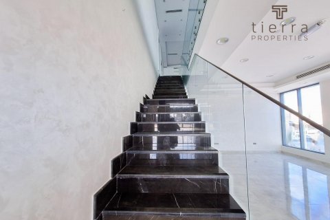 Propiedad comercial en alquiler en Sheikh Zayed Road, Dubai, EAU 613.2 m2 № 567165 - foto 6