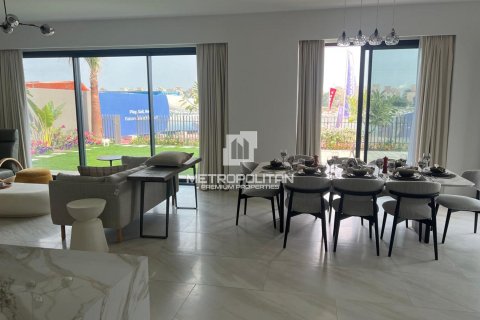 Βίλα σε Al Hamra Village, Ras Al Khaimah, ΗΑΕ 4 υπνοδωμάτια, 357 τ.μ. Αρ. 664460 - φωτογραφία 2