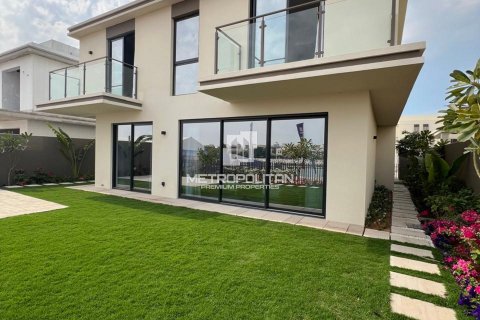 Βίλα σε Al Hamra Village, Ras Al Khaimah, ΗΑΕ 4 υπνοδωμάτια, 357 τ.μ. Αρ. 664460 - φωτογραφία 11