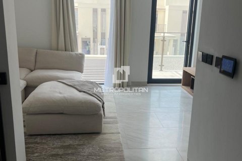 Βίλα σε Al Hamra Village, Ras Al Khaimah, ΗΑΕ 4 υπνοδωμάτια, 357 τ.μ. Αρ. 664460 - φωτογραφία 5