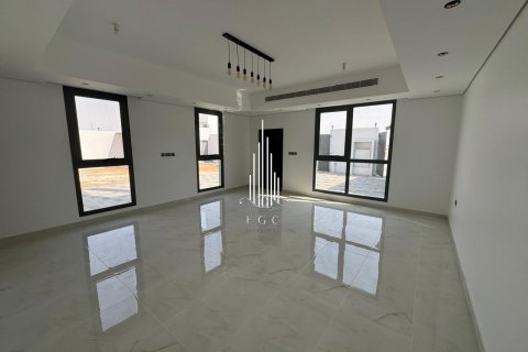 Villa itt: Abu Dhabi, EAE, 5 hálószoba, 929 m², azonosító: 458627 - fénykép 3