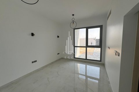 Villa itt: Abu Dhabi, EAE, 5 hálószoba, 929 m², azonosító: 458627 - fénykép 5
