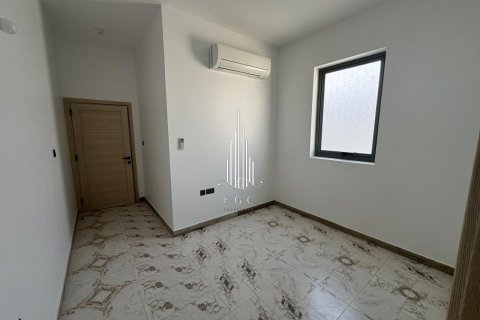 Villa itt: Abu Dhabi, EAE, 5 hálószoba, 929 m², azonosító: 458627 - fénykép 12