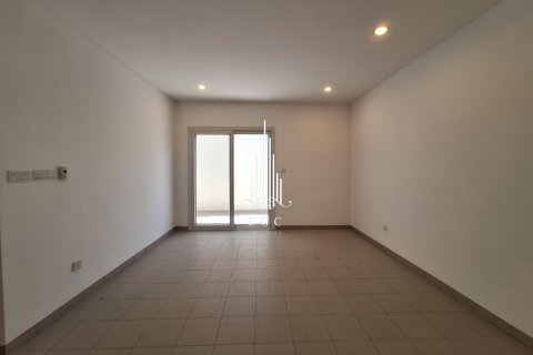 Villa in Abu Dhabi, UAE 5 bedrooms, 511 sq.m. № 499982 - photo 29