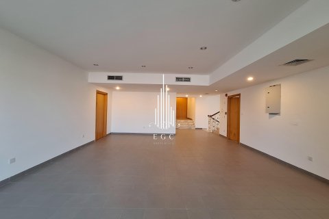 Villa in Abu Dhabi, UAE 5 bedrooms, 511 sq.m. № 499982 - photo 20