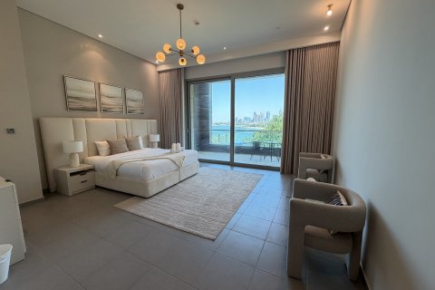 Apartment in Palm Jumeirah, Dubai, UAE 2 bedrooms, 257 sq.m. № 758438 - photo 5