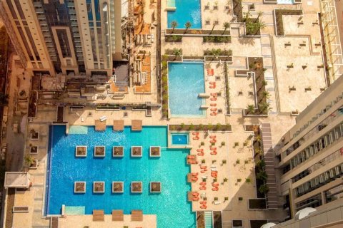 Apartmen di Dubai, UAE 1 bilik tidur, 90 meter persegi № 758439