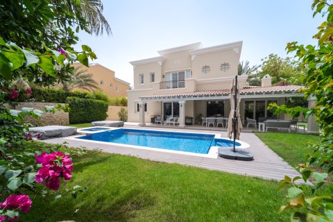 Villa i Discovery Gardens, Dubai, Emiratene 4 soverom, 362 kvm nr. 758437