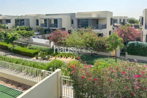 Dubai Hills Estate, Dubai, UAE의 임대용 빌라 침실 4개, 279제곱미터 번호 626904 - 사진 2