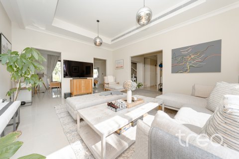 Vila u Arabian Ranches 2, Dubai, UAE 4 spavaćih soba, 400.32 m2 Br. 753632 - fotografija 3