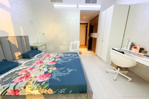 Apartment in Al Kifaf, Dubai, UAE 2 bedrooms, 150 sq.m. № 664652 - photo 11