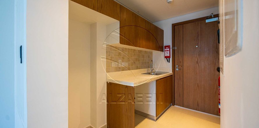 Apartament în Al Reem Island, Abu Dhabi, EAU 1 cameră, 39 mp.  №729530