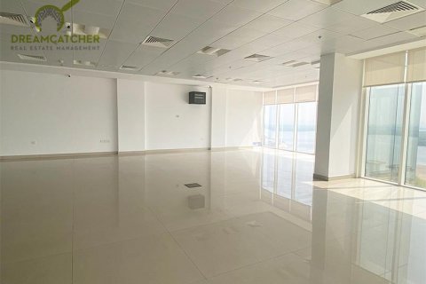 Снять в аренду офис в Рас-эль-Хайма, ОАЭ 185.8м2, № 588427 - фото 13