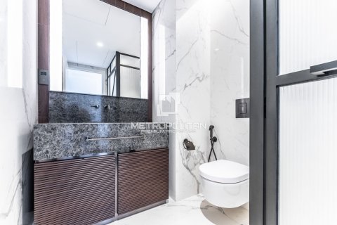 Apartmen di Jumeirah Lake Towers, Dubai, UAE 2 bilik tidur, 124 meter persegi № 663237 - foto 9