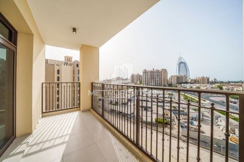 Apartament do wynajęcia w Umm Suqeim, Dubai, ZEA 3 sypialnie, 176 mkw., nr 663236 - zdjęcie 18
