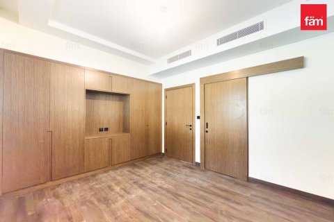 Kaupunkipientalo Dubai, Arabiemiraatit 4 makuuhuonetta, 144 m2 № 760922 - kuva 4
