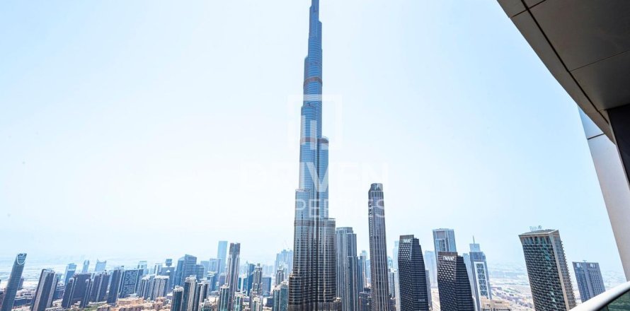 Huoneisto Downtown Dubai (Downtown Burj Dubai), Arabiemiraatit 4 makuuhuonetta, 263.84 m2 № 765429