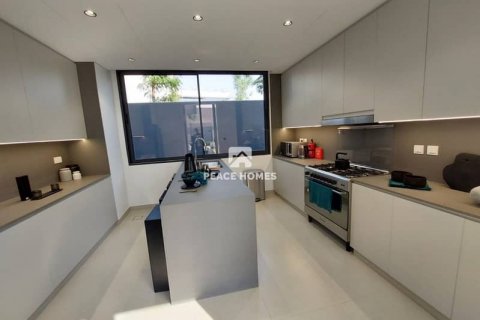 Villa til salg i Tilal City, Sharjah, UAE 6 soveværelser, 858 kvm № 396092 - foto 20