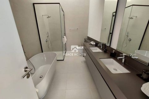 Villa til salg i Tilal City, Sharjah, UAE 6 soveværelser, 858 kvm № 396092 - foto 17
