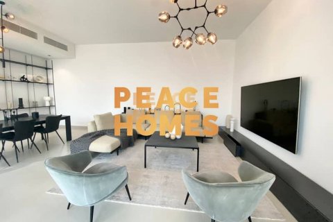 Villa til salg i Tilal City, Sharjah, UAE 6 soveværelser, 858 kvm № 396092 - foto 6