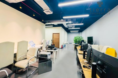عقار تجاري للإيجار في Al Quoz، دبي، الإمارات العربية المتحدة 696.8 متر مربع ، رقم 539935 - صورة 16