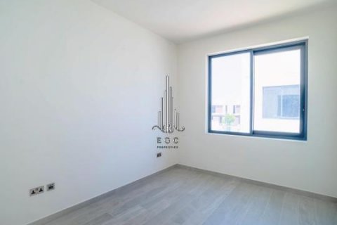 Townhouse til salg i Yas Island, Abu Dhabi, UAE 3 soveværelser, 166.4 kvm № 521179 - foto 6